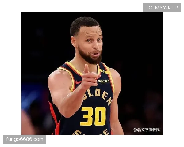 库里无球跑动拉开空间,三分效率领跑后卫群 库里无球跑动拉开空间,三分效率领跑后卫群